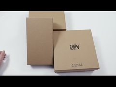 Leere Kartonboxen für Spiele