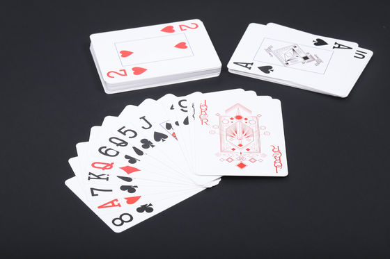 Ein guter Preis. Blackjack - Spielkarten auf Maßdruck - Kartendeck Online